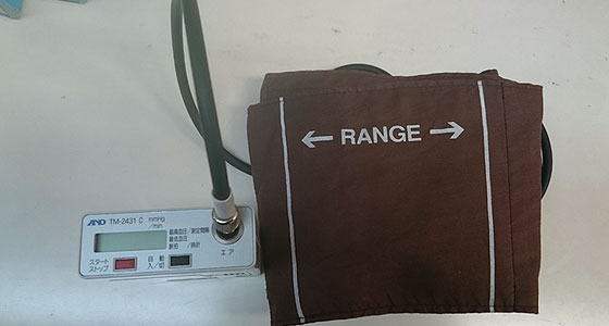 携帯型24時間自動血圧計
